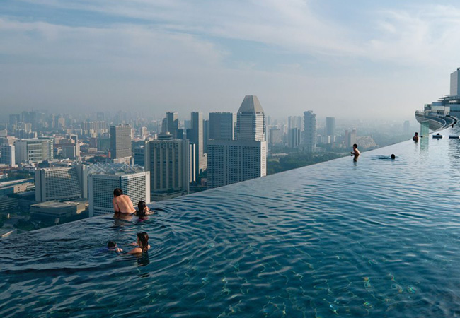 Nekonečný bazén v Singapure, hotel Marina Bay Sand